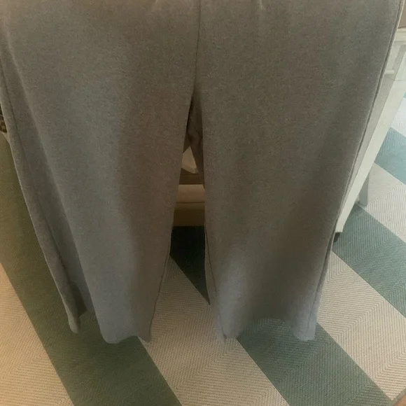 New with tags Halara wide leg pants - Picture 2 of 3